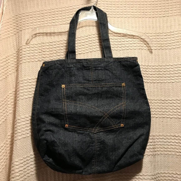 Handbags - 👜NWOT Denim Tote👜 Handbags - 👜NWOT Denim Tote👜